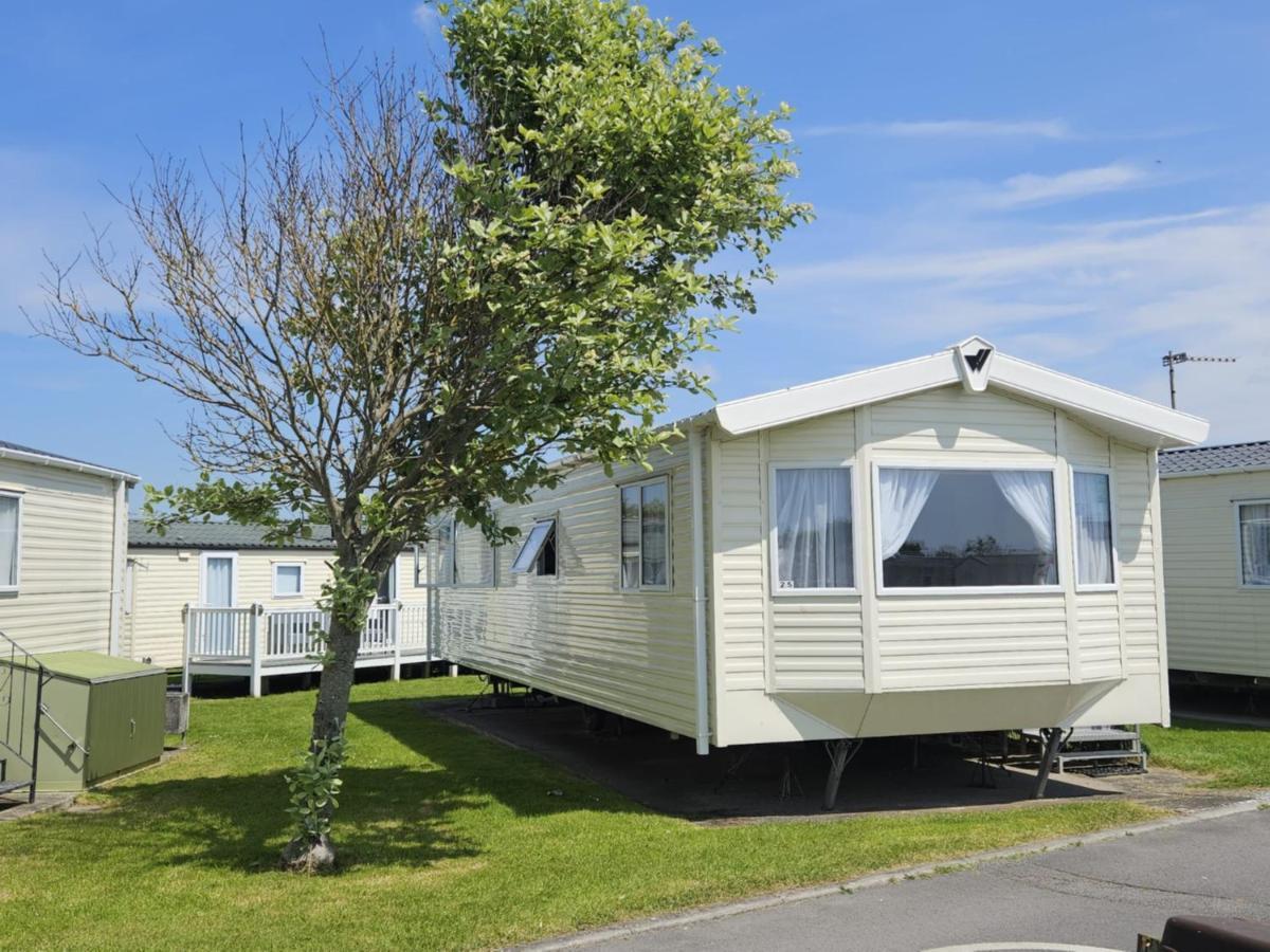 Berrow 6 Berth On John Fowlersヴィラ エクステリア 写真