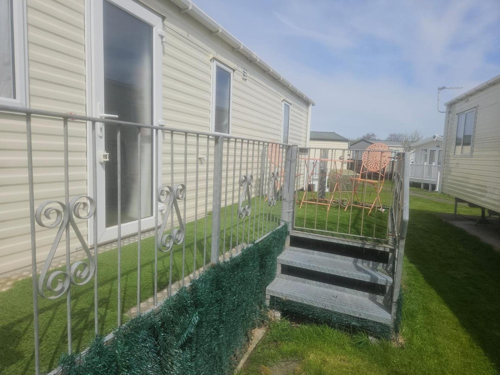 Berrow 6 Berth On John Fowlersヴィラ エクステリア 写真